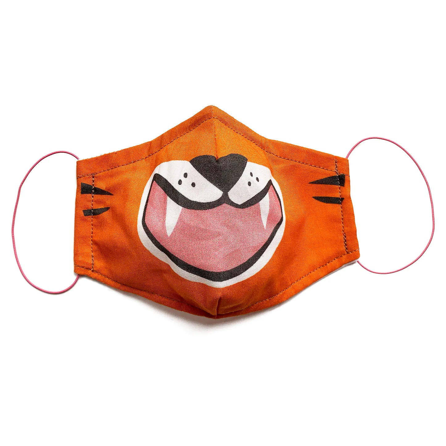 Freisteller eines Mundnasenschutzs mit aufgedrucktem Tiger-Motiv.